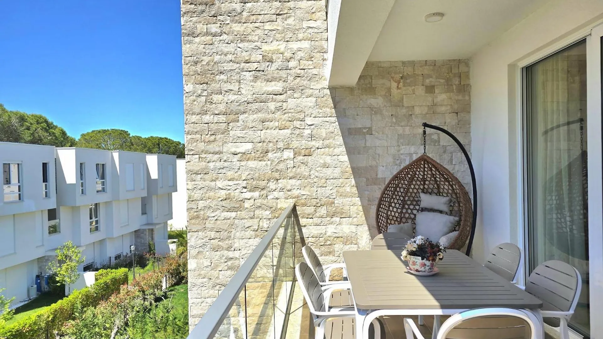 Relaxing Holiday Home With Balcony Plazhi San Pietro Albanie